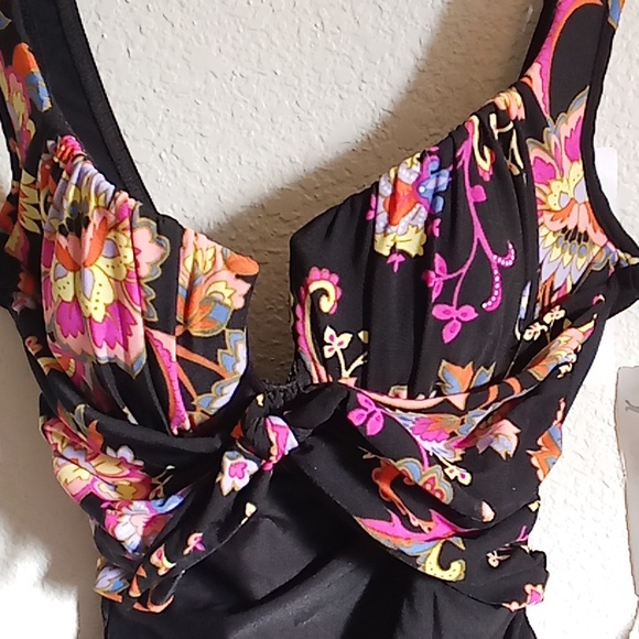 NEW Miraclesuit Party Beachy Size 8 Floral Black-Pink Colors - Picture 7 of 12